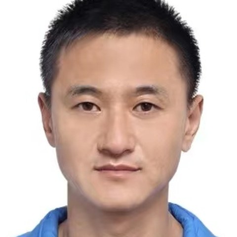 石东献教练